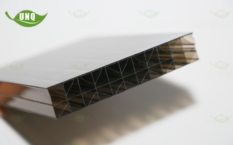 陽光板和板之間怎么連接