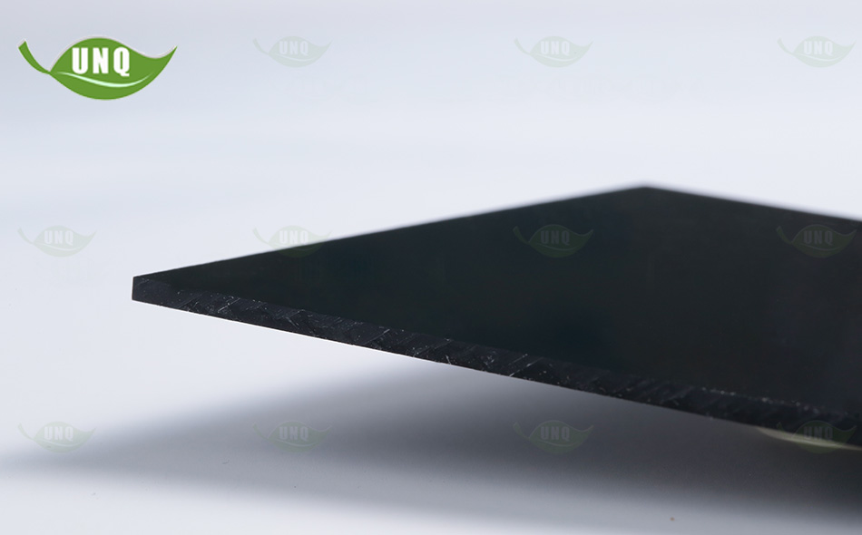 優尼科黑色耐力板圖片