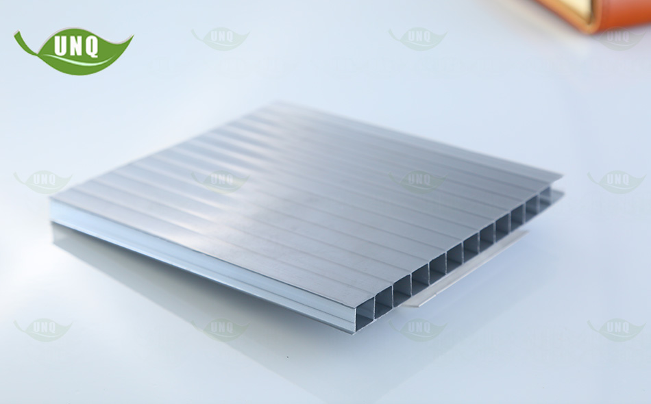 優尼科灰色雙層陽光板圖片